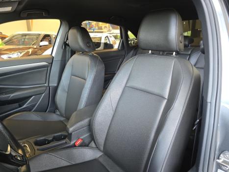 VOLKSWAGEN Jetta 1.4 4P 250 TSI R-LINE AUTOMTICO, Foto 15