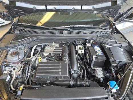 VOLKSWAGEN Jetta 1.4 4P 250 TSI R-LINE AUTOM�TICO, Foto 19