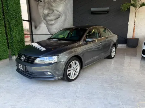 VOLKSWAGEN Jetta 1.4 4P 250 TSI TURBO COMFORTLINE AUTOM�TICO, Foto 5