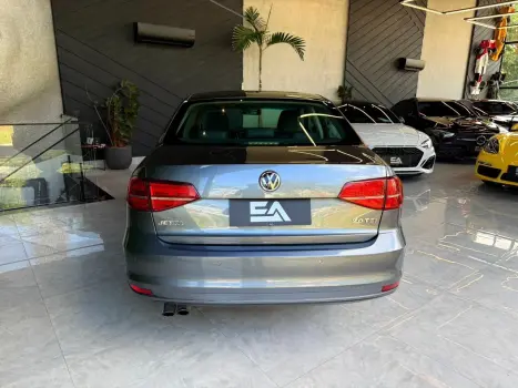 VOLKSWAGEN Jetta 1.4 4P 250 TSI TURBO COMFORTLINE AUTOM�TICO, Foto 8