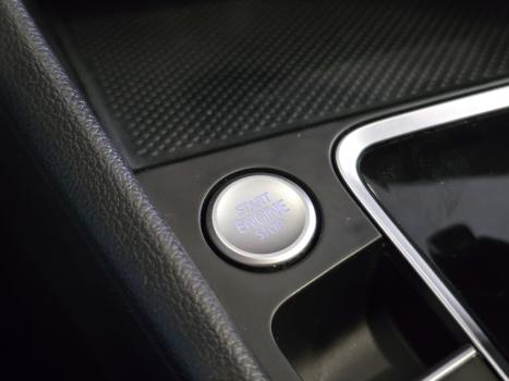 VOLKSWAGEN Jetta 1.4 4P 250 TSI R-LINE AUTOM�TICO, Foto 13