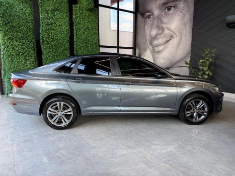 VOLKSWAGEN Jetta 1.4 4P 250 TSI R-LINE AUTOM�TICO, Foto 10