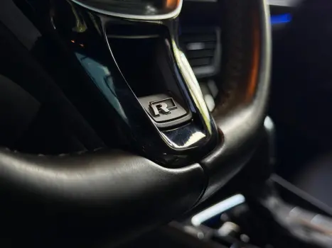 VOLKSWAGEN Jetta 1.4 4P 250 TSI R-LINE AUTOM�TICO, Foto 15