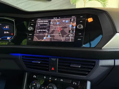 VOLKSWAGEN Jetta 1.4 4P 250 TSI R-LINE AUTOM�TICO, Foto 17