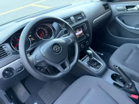 VOLKSWAGEN Jetta 1.4 16V 4P TSI TRENDLINE AUTOM�TICO, Foto 15