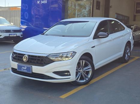 VOLKSWAGEN Jetta 1.4 4P 250 TSI R-LINE AUTOMÁTICO, Foto 3
