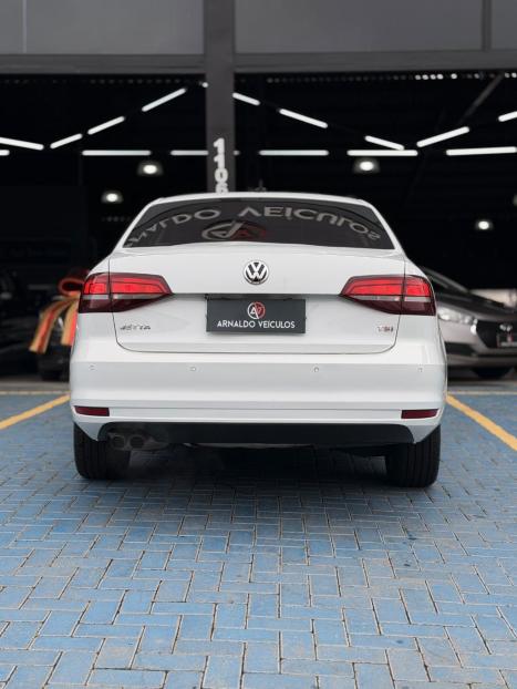 VOLKSWAGEN Jetta 1.4 4P 250 TSI TURBO COMFORTLINE AUTOMÁTICO, Foto 5
