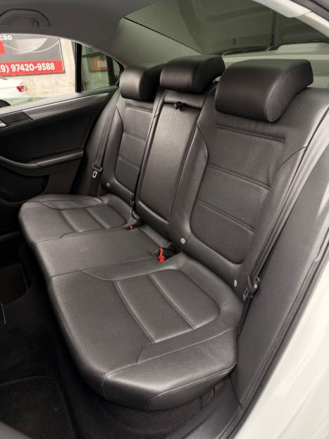VOLKSWAGEN Jetta 1.4 4P 250 TSI TURBO COMFORTLINE AUTOMÁTICO, Foto 12