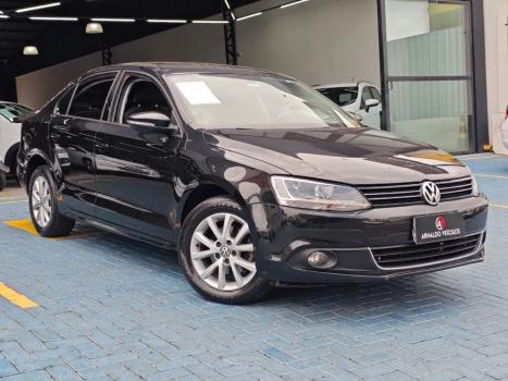 VOLKSWAGEN Jetta 2.0 4P FLEX CONFORTLINE TIPTRONIC AUTOMTICO, Foto 3