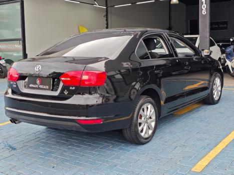 VOLKSWAGEN Jetta 2.0 4P FLEX CONFORTLINE TIPTRONIC AUTOMTICO, Foto 4