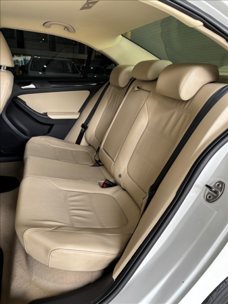 VOLKSWAGEN Jetta 2.0 4P FLEX CONFORTLINE TIPTRONIC AUTOMTICO, Foto 9