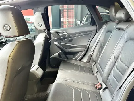 VOLKSWAGEN Jetta 2.0 4P 350 TSI GLI AUTOMTICO DSG, Foto 9