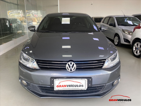 VOLKSWAGEN Jetta 2.0 4P FLEX COMFORTLINE TIPTRONIC AUTOMTICO, Foto 2