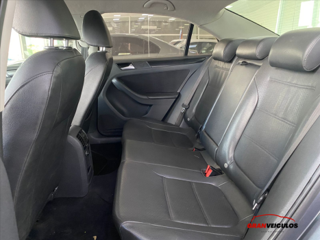 VOLKSWAGEN Jetta 2.0 4P FLEX COMFORTLINE TIPTRONIC AUTOMTICO, Foto 10