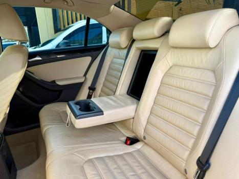 VOLKSWAGEN Jetta 2.0 4P TSI HIGHLINE 200 CV AUTOM�TICO, Foto 9