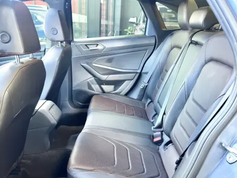 VOLKSWAGEN Jetta 2.0 4P 350 TSI GLI AUTOM�TICO DSG, Foto 11