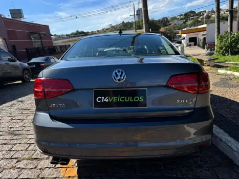 VOLKSWAGEN Jetta 2.0 4P TSI HIGHLINE 211 CV AUTOM�TICO, Foto 5