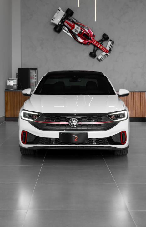 VOLKSWAGEN Jetta 2.0 4P 350 TSI GLI AUTOM�TICO DSG, Foto 3