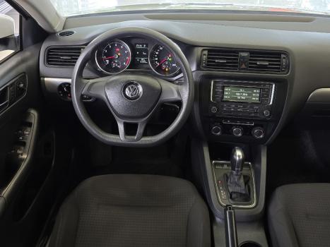 VOLKSWAGEN Jetta 2.0 4P TRENDLINE FLEX AUTOM�TICO, Foto 10