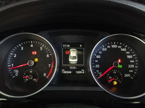 VOLKSWAGEN Jetta 2.0 4P TSI HIGHLINE 211 CV AUTOM�TICO, Foto 13