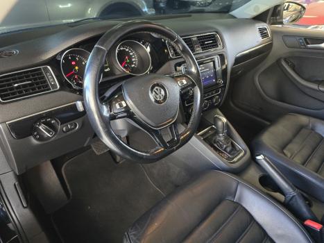 VOLKSWAGEN Jetta 2.0 4P TSI HIGHLINE 211 CV AUTOM�TICO, Foto 14