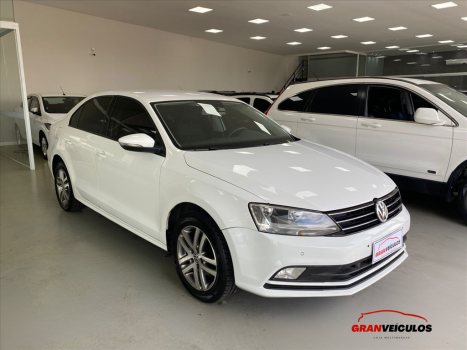 VOLKSWAGEN Jetta 2.0 4P FLEX COMFORTLINE TIPTRONIC AUTOM�TICO, Foto 3
