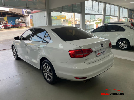 VOLKSWAGEN Jetta 2.0 4P FLEX COMFORTLINE TIPTRONIC AUTOM�TICO, Foto 6