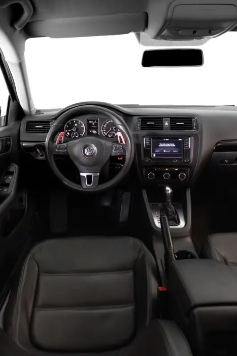 VOLKSWAGEN Jetta 2.0 4P COMFORTLINE TIPTRONIC AUTOM�TICO, Foto 8