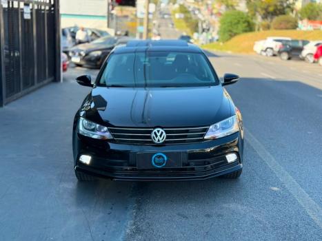 VOLKSWAGEN Jetta 2.0 4P FLEX COMFORTLINE TIPTRONIC AUTOM�TICO, Foto 2