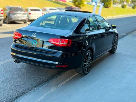 VOLKSWAGEN Jetta 2.0 4P FLEX COMFORTLINE TIPTRONIC AUTOM�TICO, Foto 4