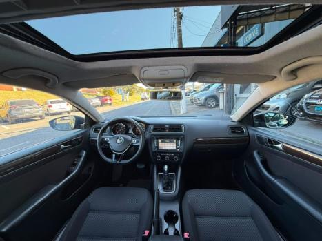 VOLKSWAGEN Jetta 2.0 4P FLEX COMFORTLINE TIPTRONIC AUTOM�TICO, Foto 10