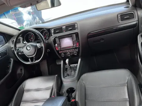 VOLKSWAGEN Jetta 2.0 4P 350 TSI GLI AUTOM�TICO DSG, Foto 16