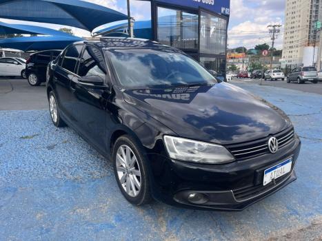 VOLKSWAGEN Jetta 2.0 4P COMFORTLINE TIPTRONIC AUTOMÁTICO, Foto 1