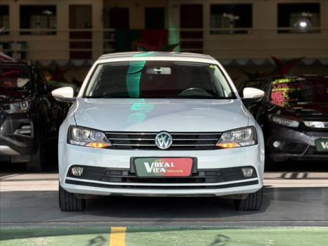 VOLKSWAGEN Jetta , Foto 2