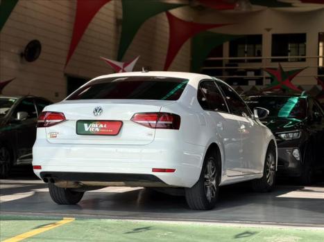 VOLKSWAGEN Jetta , Foto 7