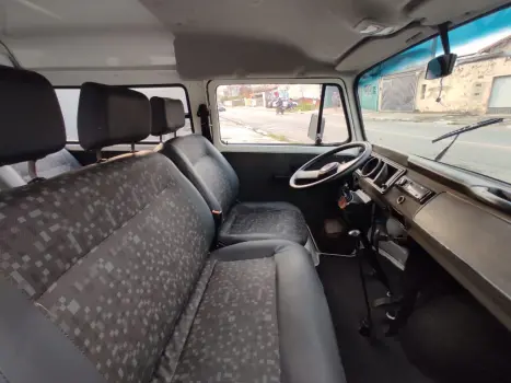 VOLKSWAGEN Kombi 1.4 FLEX STD 9 LUGARES, Foto 10