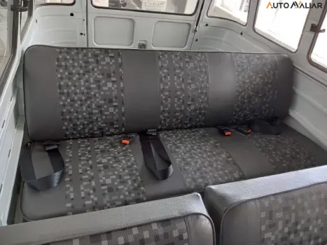 VOLKSWAGEN Kombi 1.6 STD, Foto 9