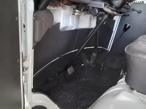 VOLKSWAGEN Kombi 1.6 STD, Foto 20