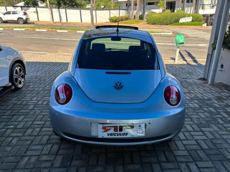 VOLKSWAGEN New Beetle 2.0 MI AUTOM�TICO, Foto 5