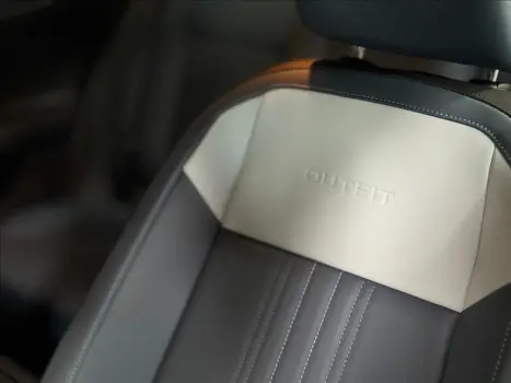 VOLKSWAGEN Nivus 1.0 4P FLEX 200 TSI HIGHLINE TURBO AUTOM�TICO, Foto 13