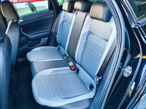 VOLKSWAGEN Nivus 1.0 4P FLEX 200 TSI HIGHLINE TURBO AUTOMTICO, Foto 11