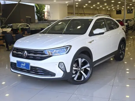 VOLKSWAGEN Nivus 1.0 4P FLEX 200 TSI HIGHLINE TURBO AUTOMÁTICO, Foto 3 VOLKSWAGEN Nivus 1.0 4P FLEX 200 TSI HIGHLINE TURBO AUTOMÁTICO, Foto 3