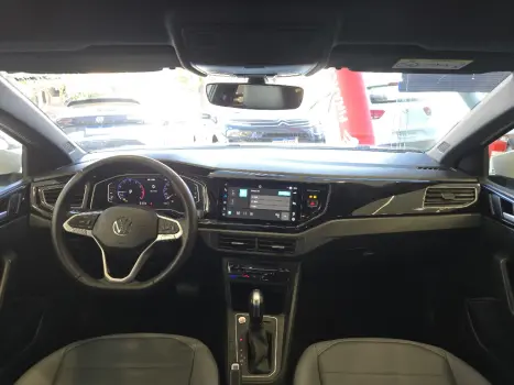 VOLKSWAGEN Nivus 1.0 4P FLEX 200 TSI HIGHLINE TURBO AUTOMÁTICO, Foto 7 VOLKSWAGEN Nivus 1.0 4P FLEX 200 TSI HIGHLINE TURBO AUTOMÁTICO, Foto 7