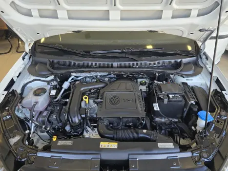 VOLKSWAGEN Nivus 1.0 4P FLEX 200 TSI HIGHLINE TURBO AUTOMÁTICO, Foto 20 VOLKSWAGEN Nivus 1.0 4P FLEX 200 TSI HIGHLINE TURBO AUTOMÁTICO, Foto 20