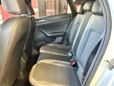 VOLKSWAGEN Nivus 1.0 4P FLEX 200 TSI HIGHLINE TURBO AUTOMTICO, Foto 9