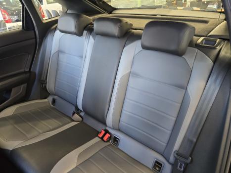 VOLKSWAGEN Nivus 1.0 4P FLEX 200 TSI HIGHLINE TURBO AUTOMTICO, Foto 17