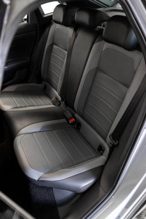 VOLKSWAGEN Nivus 1.0 4P FLEX 200 TSI HIGHLINE TURBO AUTOMTICO, Foto 7