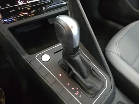 VOLKSWAGEN Nivus 1.0 4P FLEX 200 TSI HIGHLINE TURBO AUTOMTICO, Foto 9