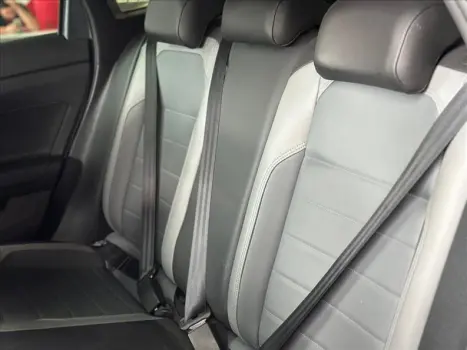 VOLKSWAGEN Nivus 1.0 4P FLEX 200 TSI HIGHLINE TURBO AUTOM�TICO, Foto 6