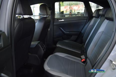 VOLKSWAGEN Nivus 1.0 4P FLEX 200 TSI HIGHLINE TURBO AUTOM�TICO, Foto 4
